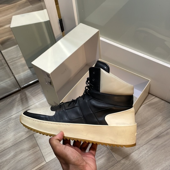 Fear Of God sneakers - Picture 3 of 6
